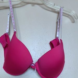 XOXO MAGENTA PINK BRA 38C PUSH UP NEW noTAGS WHITE STRAPS